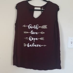 Hey Graphic Sleeveless Top